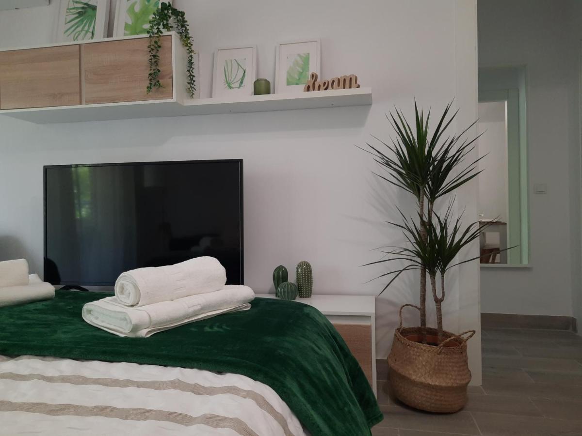 Bsb - Dream Holidays Apartment سالو المظهر الخارجي الصورة